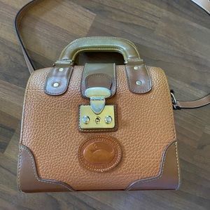 Vintage Dooney and Bourke (not authentic)
